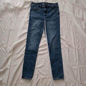 High-Waisted Jegging Jeans